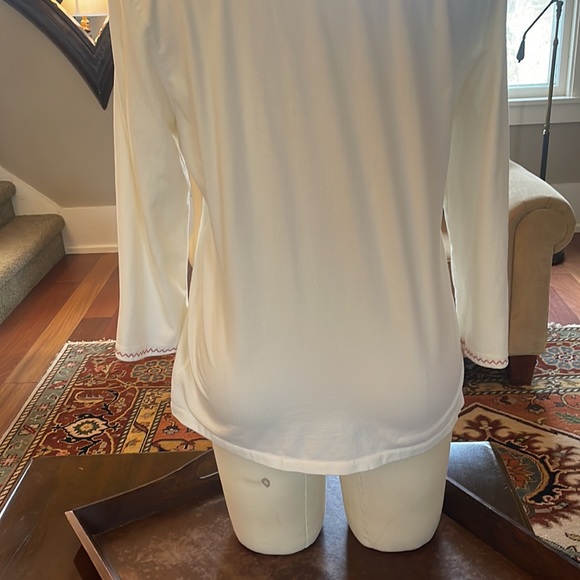 Embroidered Tee SZ Large Massive Roses - Picture 8 of 12